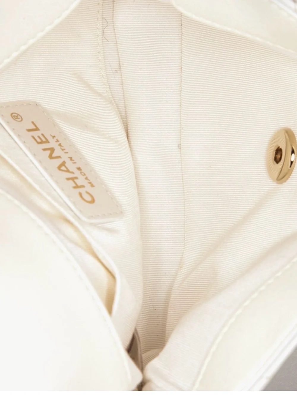 CHANEL Cream Quilted Leather Crossbody Bag with Gold Chain